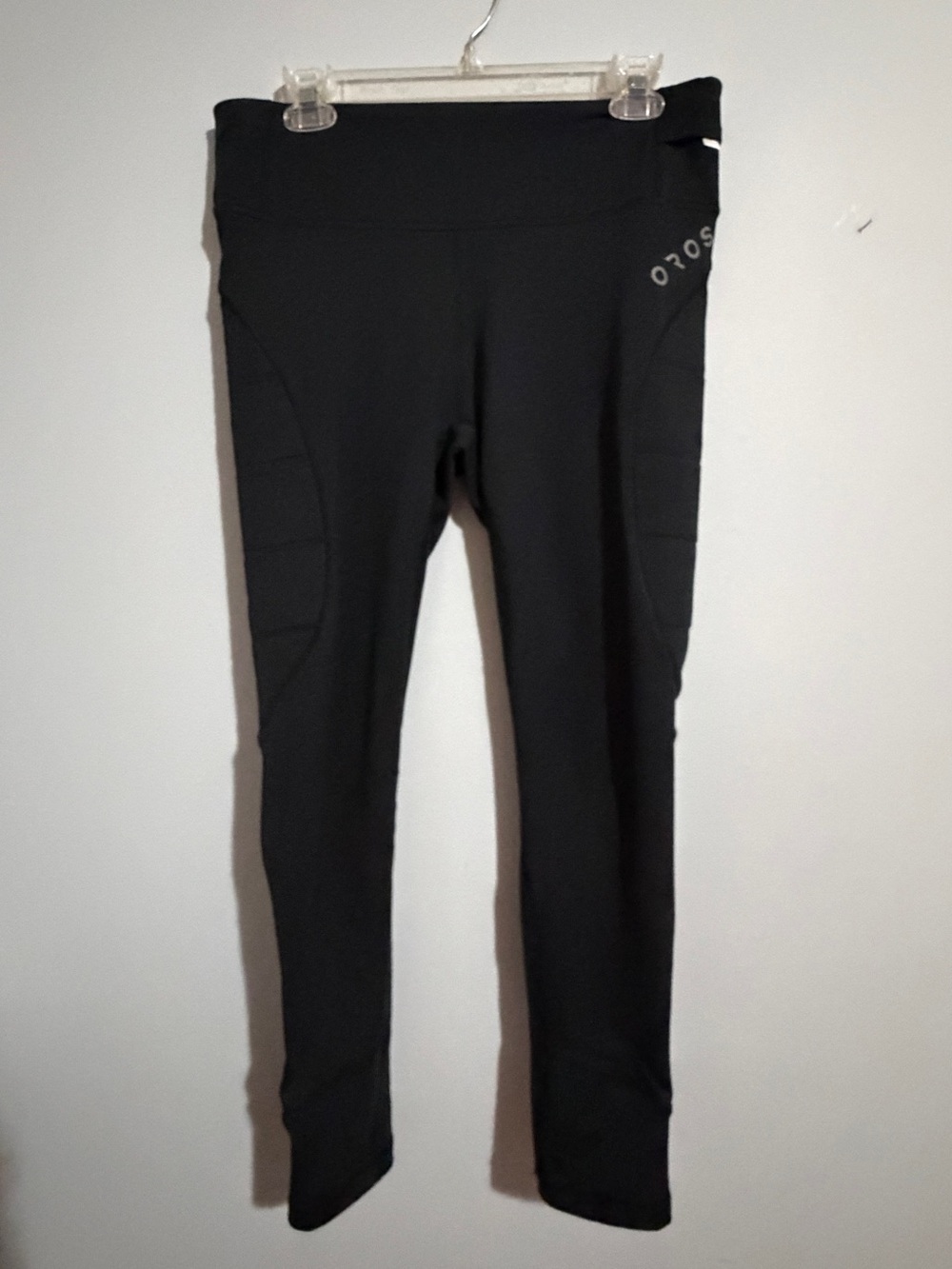 Oros Women’s Black Solarcore Discovery Performance Leggings- Large